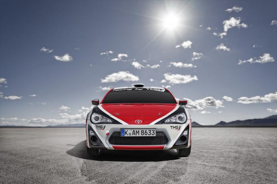  Toyota GT 86 CS-R3 Rally Car 2015 года  (фото 11 из 19)